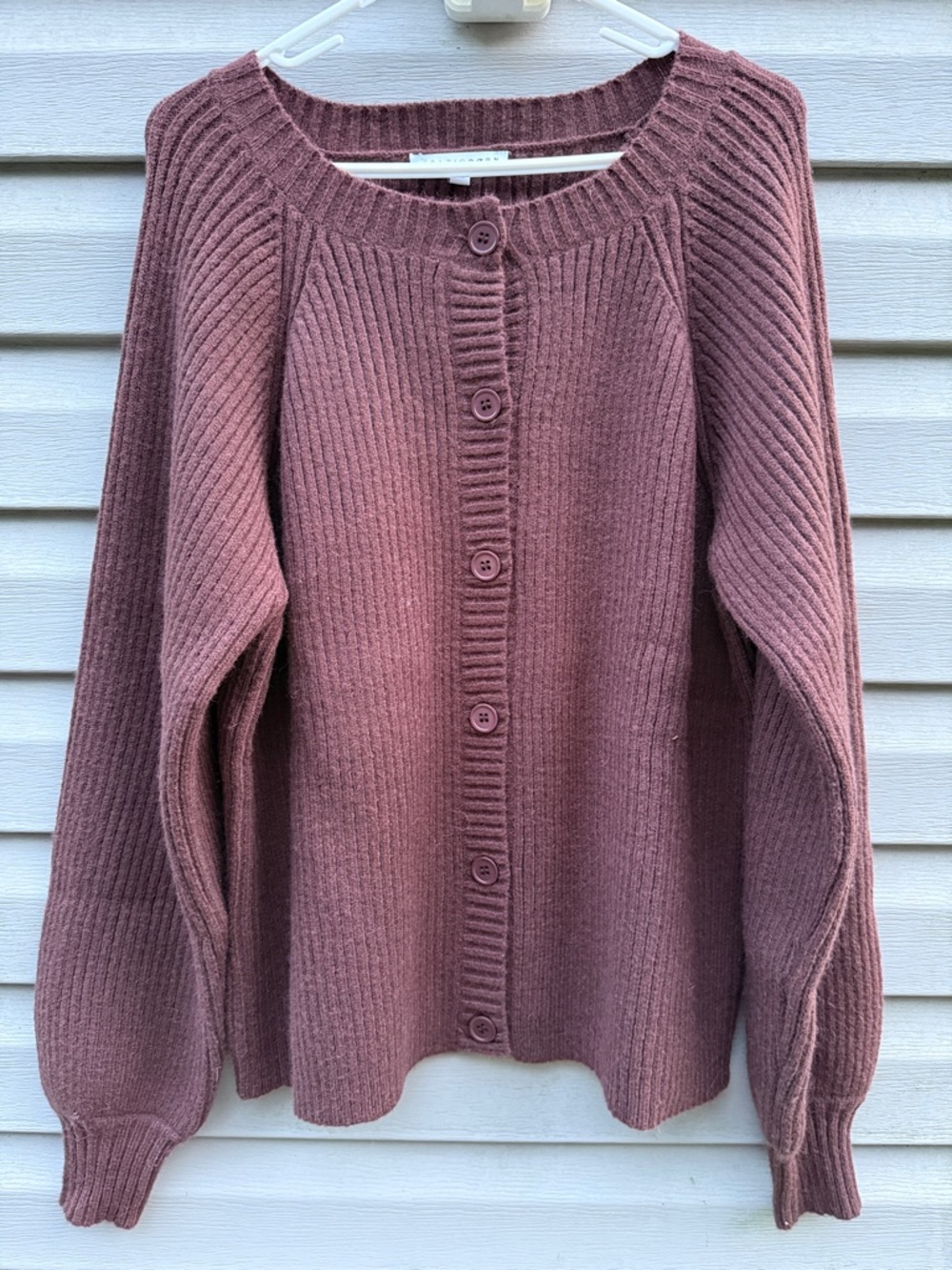 Baltic Born | Ribbed Button Down Oversized Sweater size Extra Large